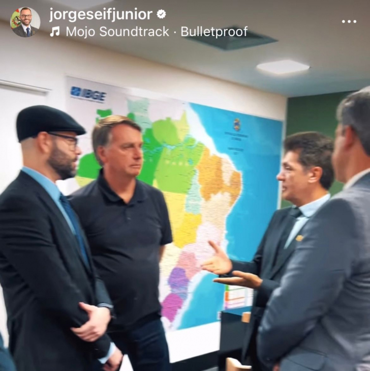 Salvaro tenta explorar a imagem de Jair Bolsonaro; Jorge Seif se explica