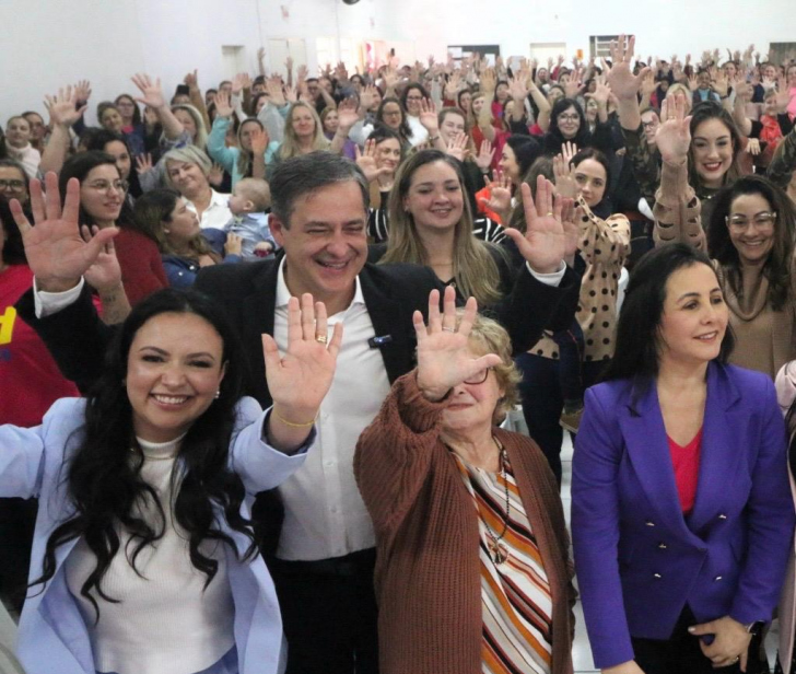 Vagner Espíndola (PSD) reúne mulheres em encontro no Bairro São Luiz
