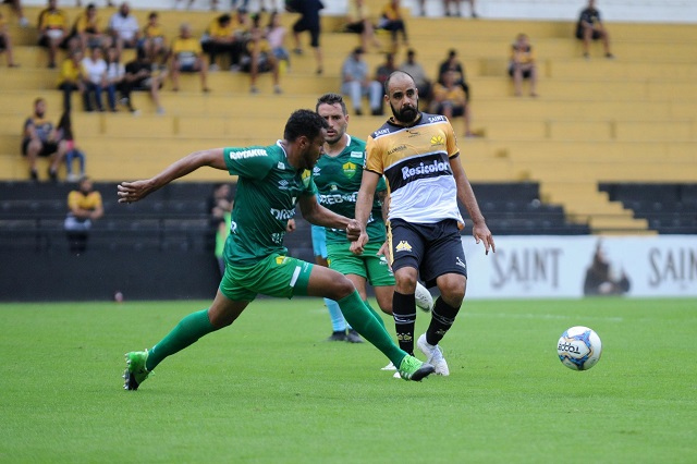 Criciúma e Cuiabá estarão frente a frente apenas pela terceira vez na história