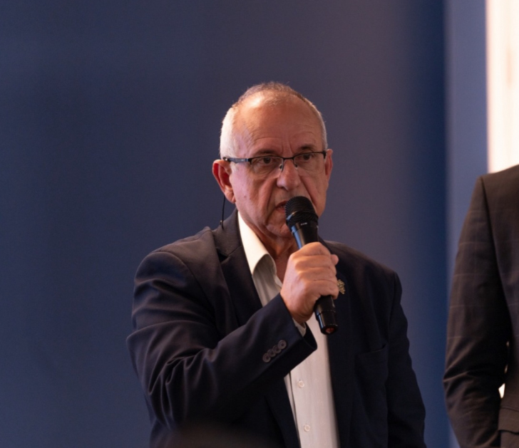 Canella revela negociação por naming rights dos portões e assegura: "Não iremos deixar o clube endividado"