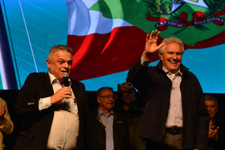 Caiado com João no maior ato político do fim semana