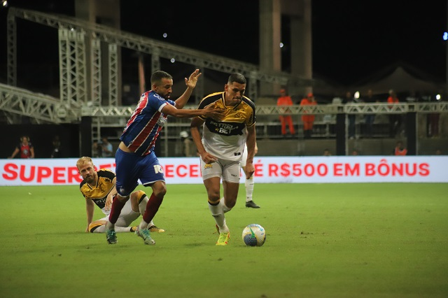 Criciúma x Bahia: quem será o melhor na série de três jogos