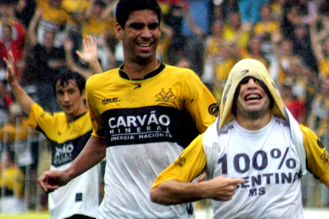 Há 17 anos o Criciúma goleava o Vitória: 6 a 0