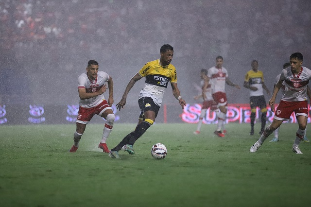 Foto: Celso da Luz / Criciúma