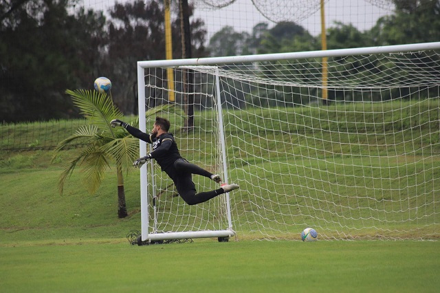 Alisson deve ser a única novidade do Criciúma contra o Dragão