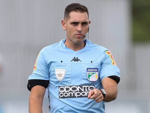 João Vitor Gobi apita Criciúma x Ceará