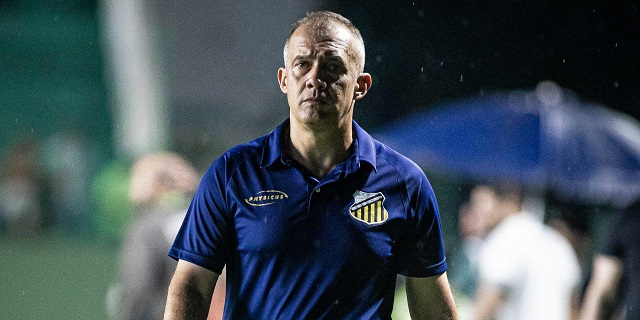 Eduardo Baptista chega no início da tarde desta quarta-feira