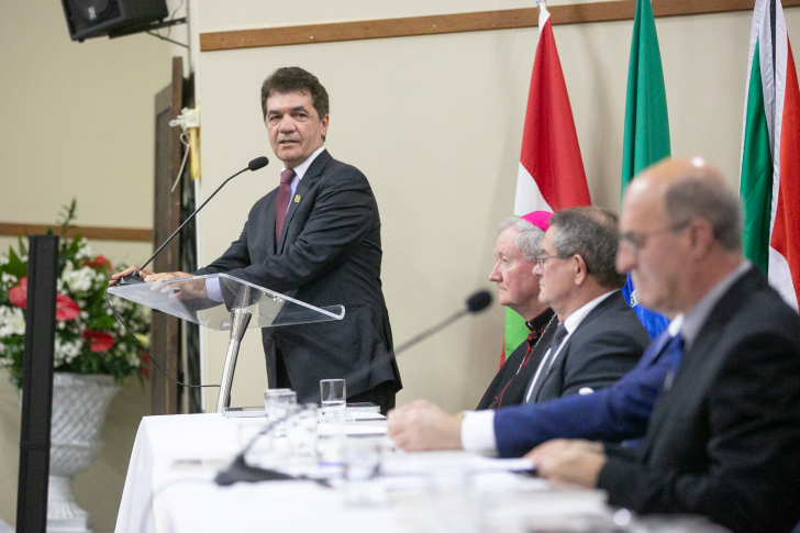Salvaro diz que amigo relatou que a visita de Don Jacinto salvou sua vida