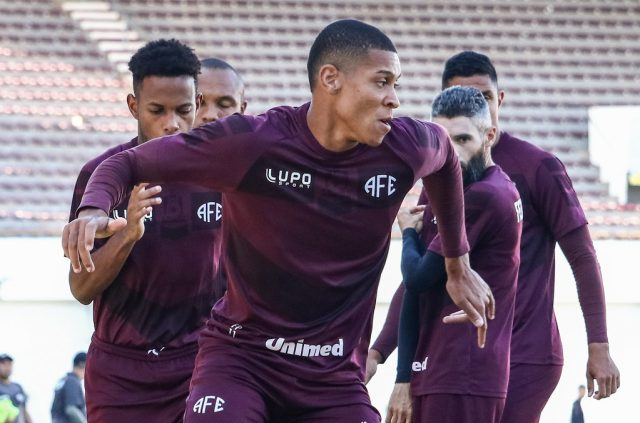 Atacante Hygor volta para o Criciúma