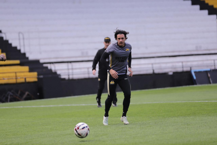 Criciúma está definido para o jogo contra o Coelho; veja provável escalação