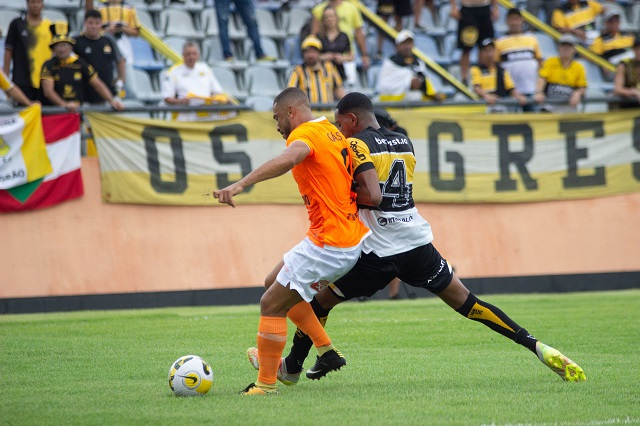As imagens que contam a estreia do Tigre (VÍDEO)