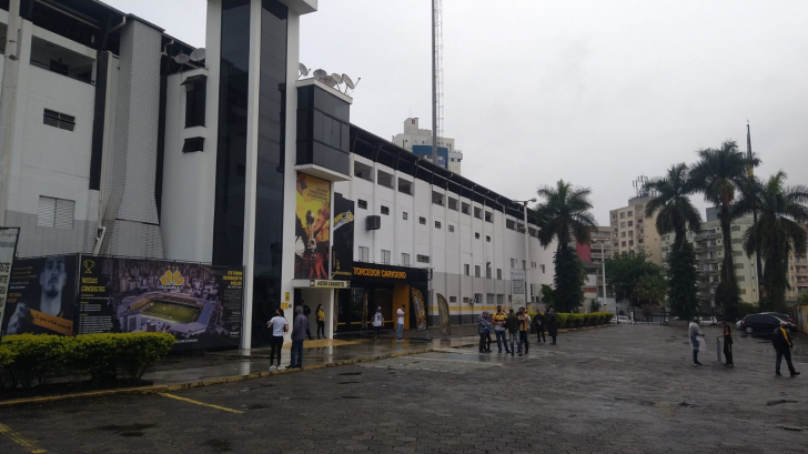 Estádio Heriberto Hülse será ponto de coleta para doações ao RS
