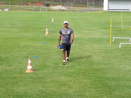 Três vão embora. Tigre discute futuro do preparador