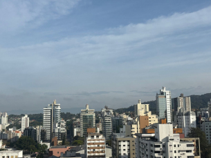 Notícia - [Áudio] Chuvas devem chegar em Criciúma nesta terça-feira 