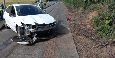 Notícia - Idoso fica ferido após saída de pista em Urussanga