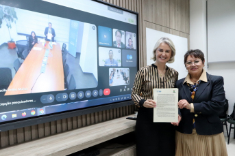 Notícia - Unesc firma parceria com universidade do Equador