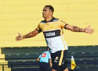 Notícia - Criciúma bate o líder da Série B por 2 a 0