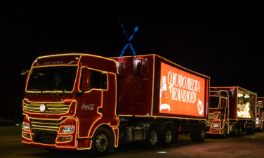 Notícia - Caravana de Natal da Coca-Cola terá trajeto especial por Criciúma