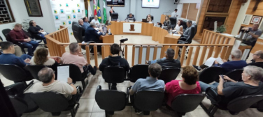 Notícia - Urussanga: instalada Comissão Processante para avaliar cassação de Luan Varnier