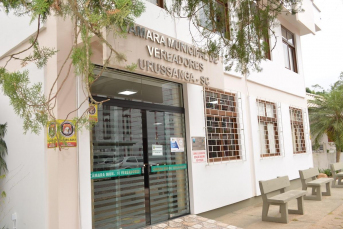Notícia - [Áudio] Saiba por que a sessão de cassação em Urussanga foi cancelada 