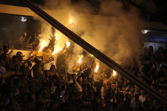 Notícia - Ingressos esgotados e cidade tricolor: Majestoso vai pulsar pelo acesso do Tigre