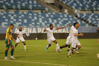 Notícia - Decisivo! Cauê volta depois de sete meses e garante empate para o Tigre