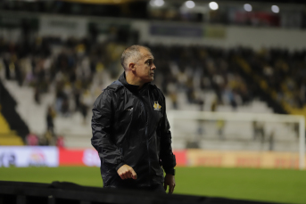 Notícia - Eduardo Baptista lamenta empate e cobra reação do Criciúma fora de casa