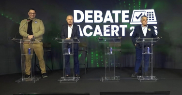 Notícia - A 12 dias da eleição, candidatos ao Governo de SC se enfrentam em debate; assista ao vivo