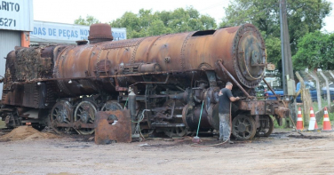 Notícia - Locomotiva que cruzou a Argentina nos anos 30 vai virar nova atração em SC
