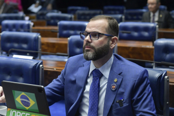Notícia - [Áudio] Crimes contra crianças: projeto quer acelerar investigações e fechar brechas na lei