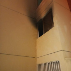 Notícia - Seis pessoas são hospitalizadas após incêndio em apartamento em Criciúma