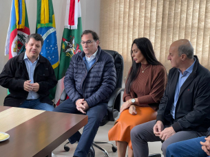 Notícia - Praia Grande: Prefeito cobra urgência de normas mais rígidas da Anac 