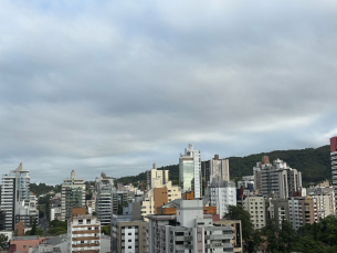 Notícia - [Áudio] Temperatura amena e pouco risco de chuva em Criciúma e região