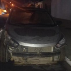 Notícia - Idoso é amarrado durante assalto e criminosos batem o carro roubado