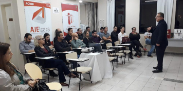 Notícia - Treinamento alinha empreendedorismo com fortalecimento de equipes