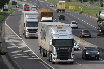 Notícia - Possibilidade de nova greve dos caminhoneiros gera apreensão