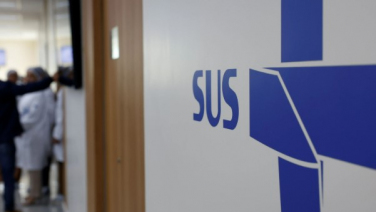 Notícia - [Áudio] SUS: excelência em saúde pública com desafios urgentes, diz infectologista