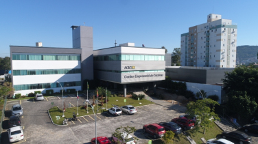 Notícia - Acic apresenta campanha em defesa de solução para o Morro dos Cavalos