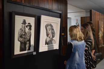 Notícia - Exposição celebra os dez anos do Cultura Acic