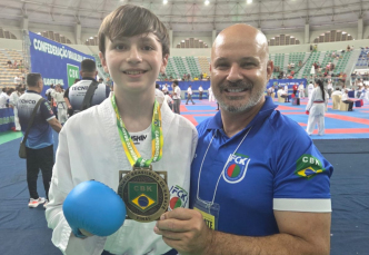 Notícia - Atleta criciumense conquista bronze no Campeonato Brasileiro de Karatê