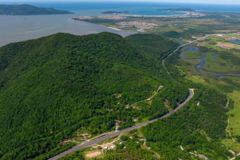 Notícia - Jorginho Mello garante obra no Morro dos Cavalos se governo federal devolver recursos