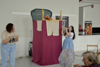 Notícia - Praça Nereu Ramos recebe 