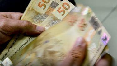 Notícia - Isenção de IR para quem ganha até R$ 5 mil entra em vigor