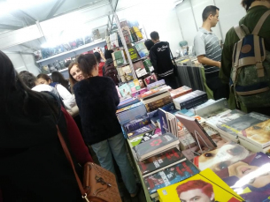 Notícia - O último sábado dos livros na praça Nereu