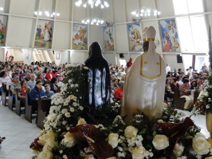 Notícia - Festa de Santo Agostinho e Santa Mônica com grande público