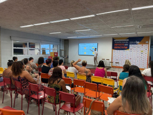 Notícia - Programa Potência Feminina capacita mulheres para empreender