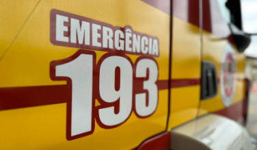 Notícia - Moradores saem para viajar e casa pega fogo no Arroio do Silva