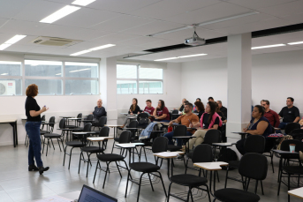Notícia - Formação para professores marca início das atividades do Prêmio Acic de Matemática 2025