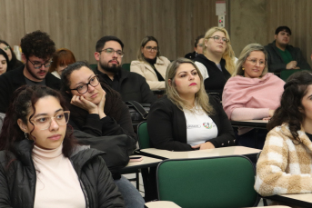 Notícia - Escola de Idiomas Unesc celebra 30 anos formando alunos e ampliando oportunidades
