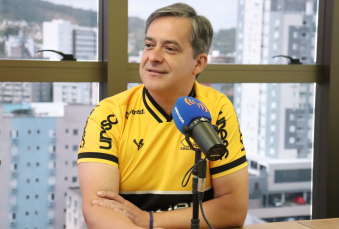 Notícia - Nomes & Marcas: Vaguinho Espíndola, prefeito de Criciúma 